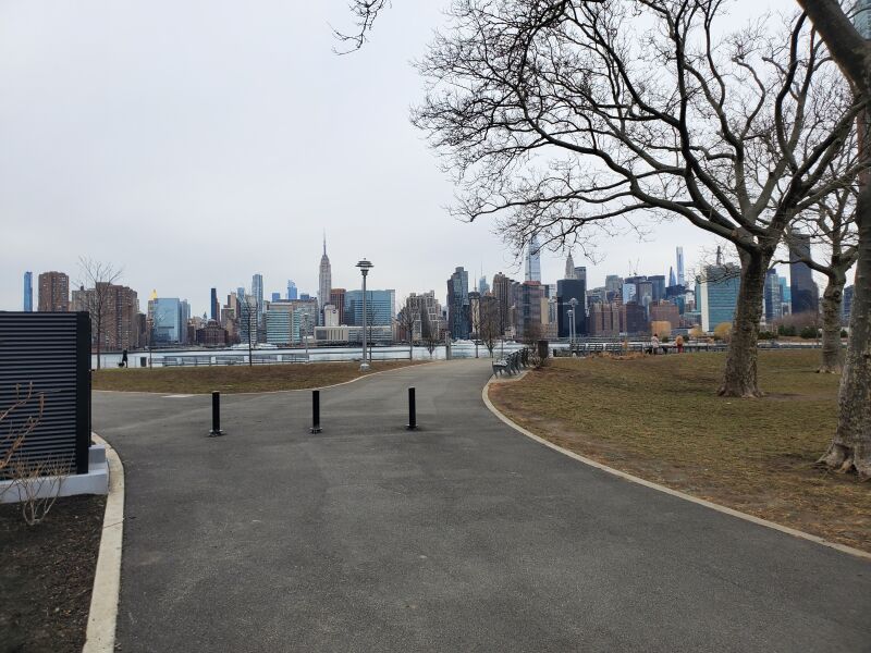 Entrance to Newtown Barge Park