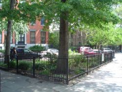 Abe Lebewohl Triangle