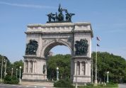 Arch in Grand Army Plaza 