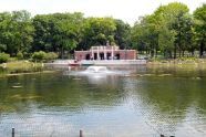 Indian Lake and the Nature Center 
