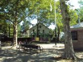 Admiral Park 