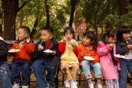 Children on bench in Seward Park 