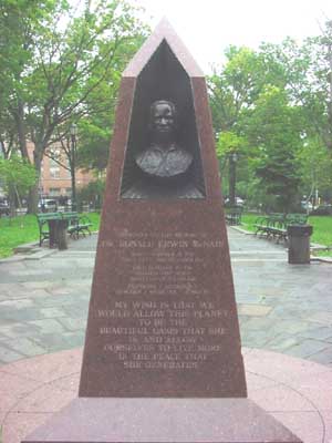 Photo of the Ronald Mcnair Memorial in Guider Mall Brooklyn