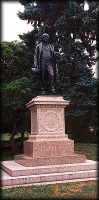 Photo of statue of James Stranahan in Grand Army Plaza, Prospect Park, Brooklyn