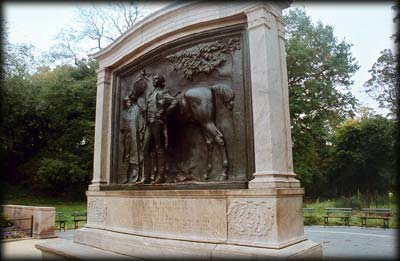 Photo of Marquis de Lafayette monument, Prospect Park